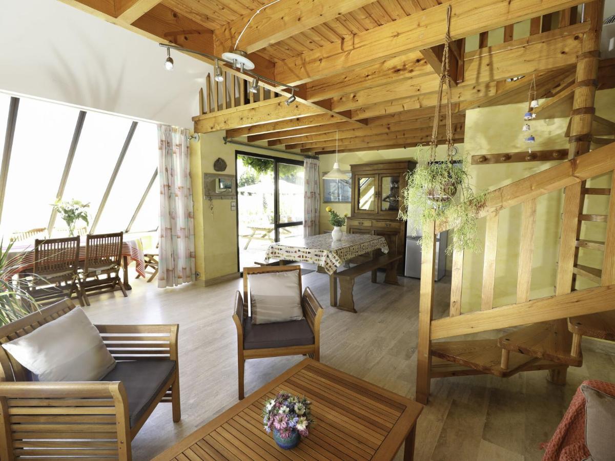 Bright Cottage In A Quiet Location, Near The Coast, Sibiril Kültér fotó