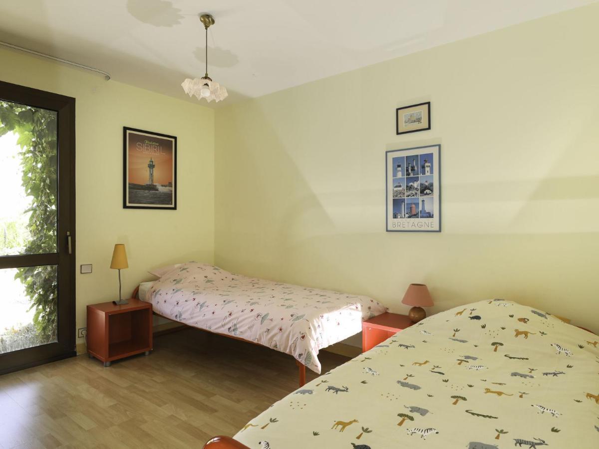 Bright Cottage In A Quiet Location, Near The Coast, Sibiril Kültér fotó