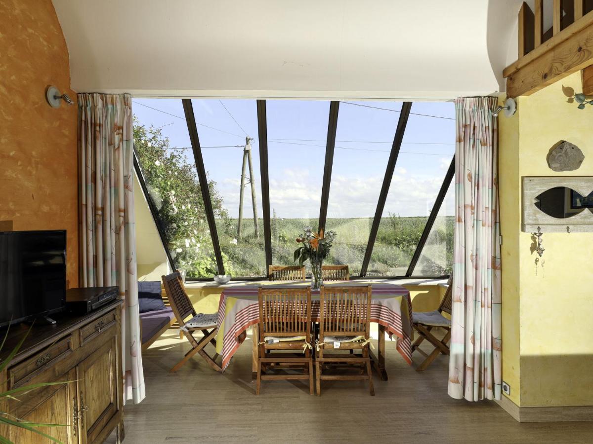 Bright Cottage In A Quiet Location, Near The Coast, Sibiril Kültér fotó
